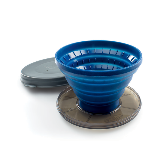 Collapsible JavaDrip - Opvouwbaar koffiefilter voor verse koffie onderweg, ideaal voor kamperen en reizen.