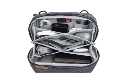 Tech pouch