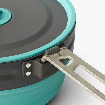 Ultra-light collapsible cooking pot