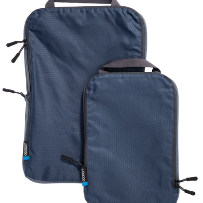 Verschillende maten van het product, ideaal voor het organiseren en beschermen van je spullen tijdens outdooractiviteiten.