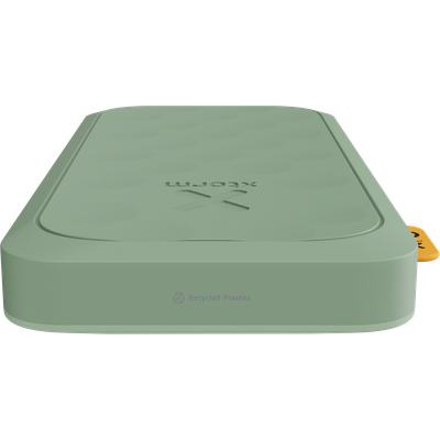 Xtorm Fuel Series 5 20W powerbank 10.000mAh (groen) - Krachtige powerbank met 2x USB-C en 1x USB-A poort, perfect voor het opladen van je apparaten tijdens reizen.